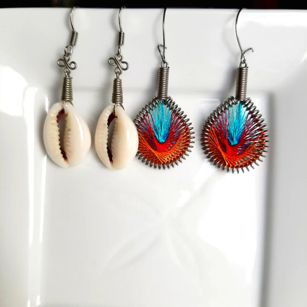 ⭐️5/$20 (2) Beach Boho Earrings Bundle - Picture 1 of 7